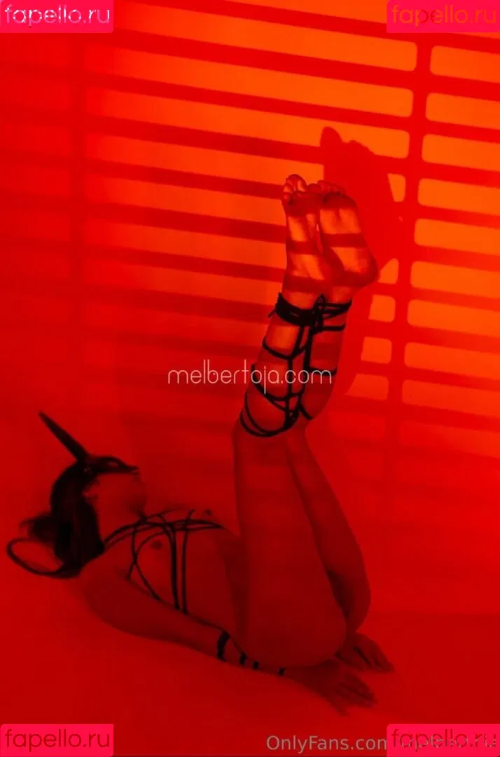Mel Bertoja / eumelbertoja / melbertoja Onlyfans Photo Gallery 