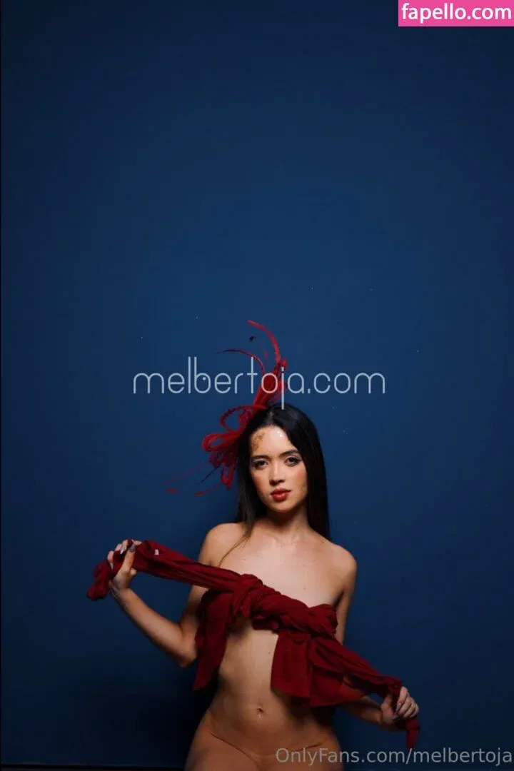 Mel Bertoja / eumelbertoja / melbertoja Onlyfans Photo Gallery 