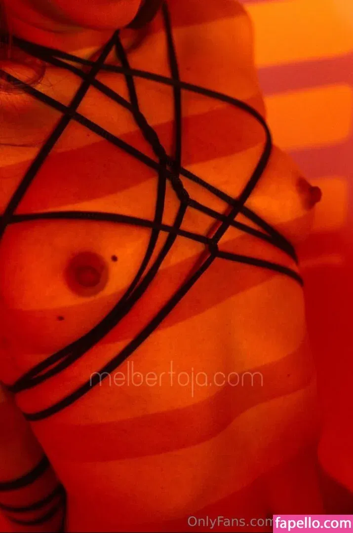 Mel Bertoja / eumelbertoja / melbertoja Onlyfans Photo Gallery 