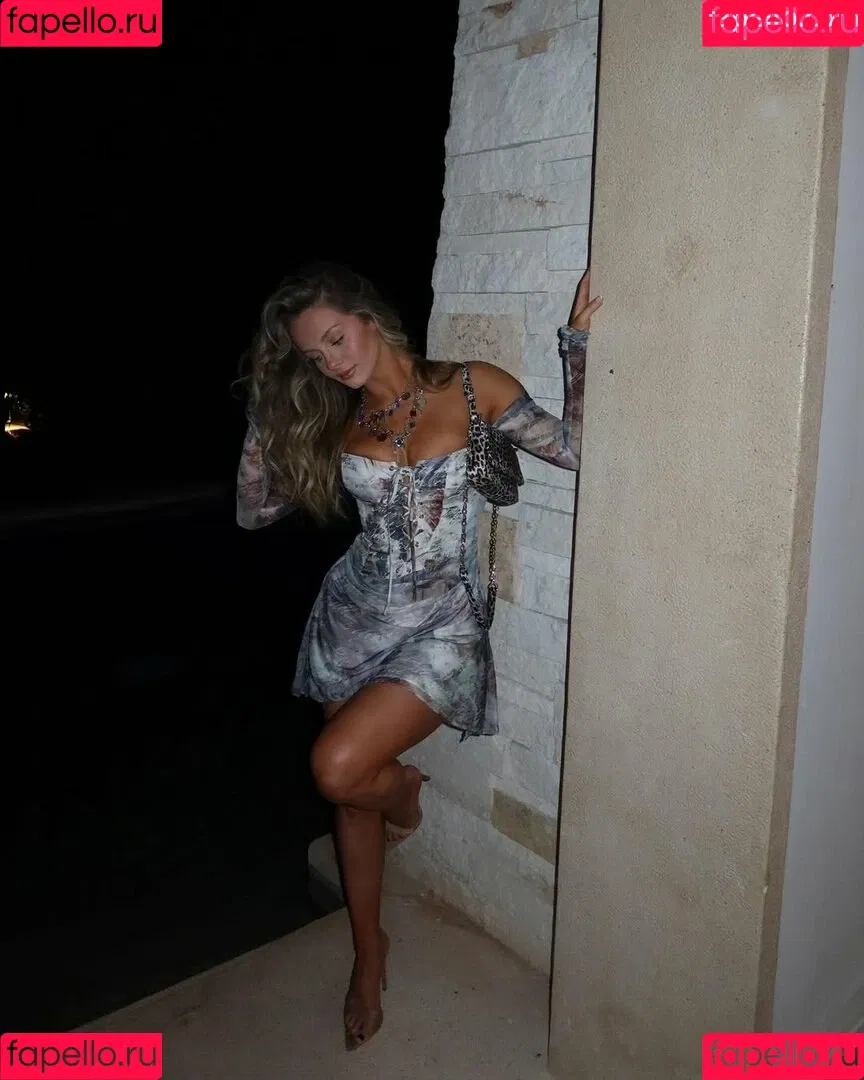 Anna Jay / annajay____ / aprettyjay Onlyfans Photo Gallery 