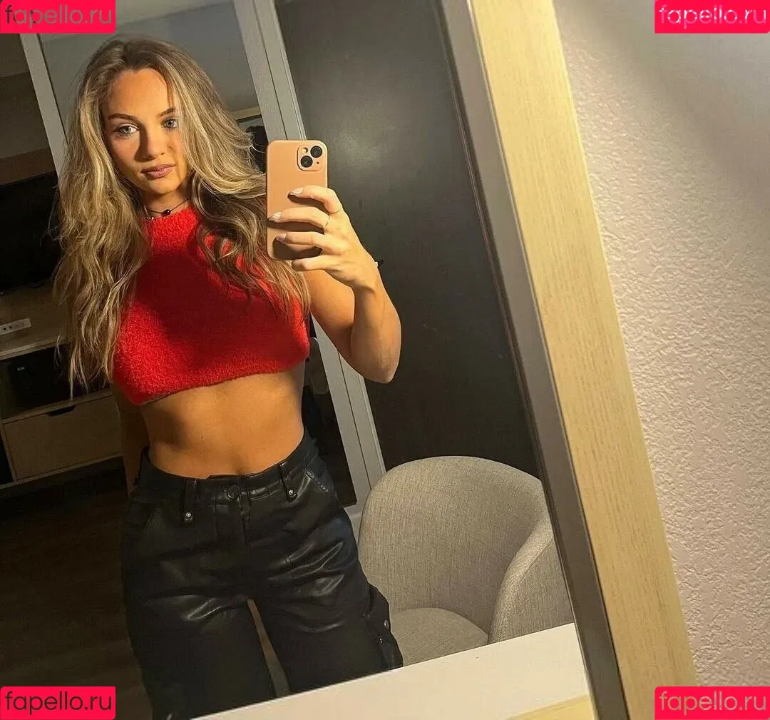 Anna Jay / annajay____ / aprettyjay Onlyfans Photo Gallery 