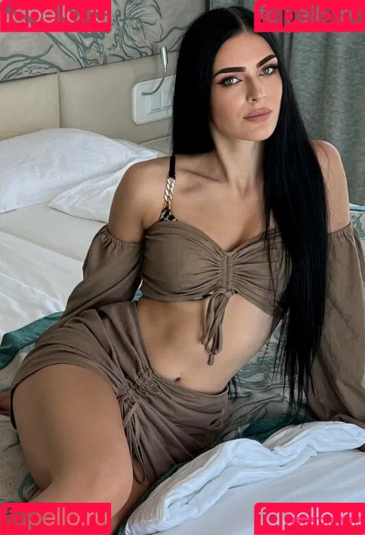 Jacklyn Neubauer / Jaqueline Neubauer / ms.jacklyn / ms_jacklyn Onlyfans Photo Gallery 