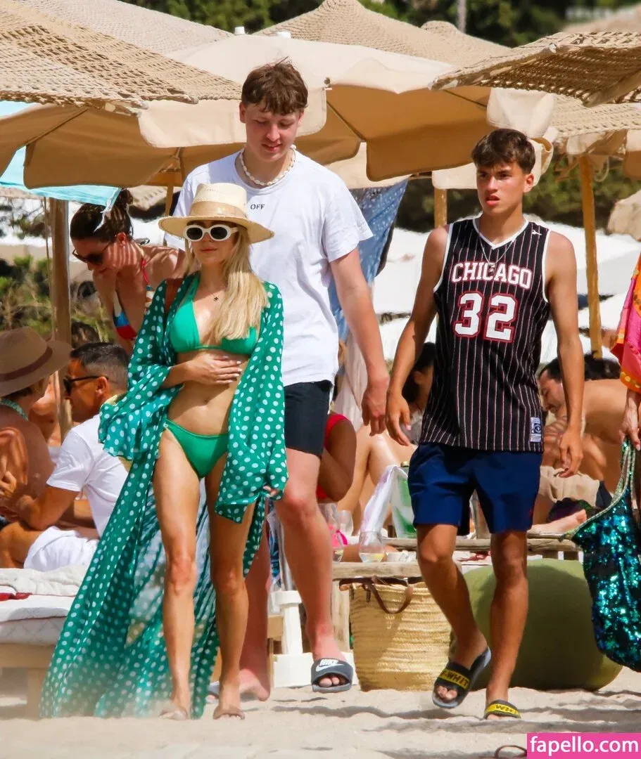 MissSMeis / Sylvie Meis / sylvie_meis / sylviemeis Onlyfans Photo Gallery 