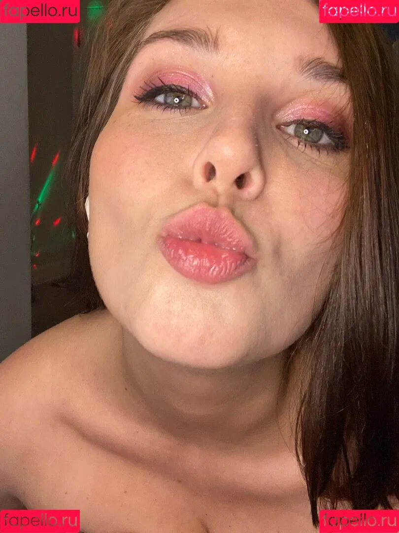 cybertits / interstellartits Onlyfans Photo Gallery 