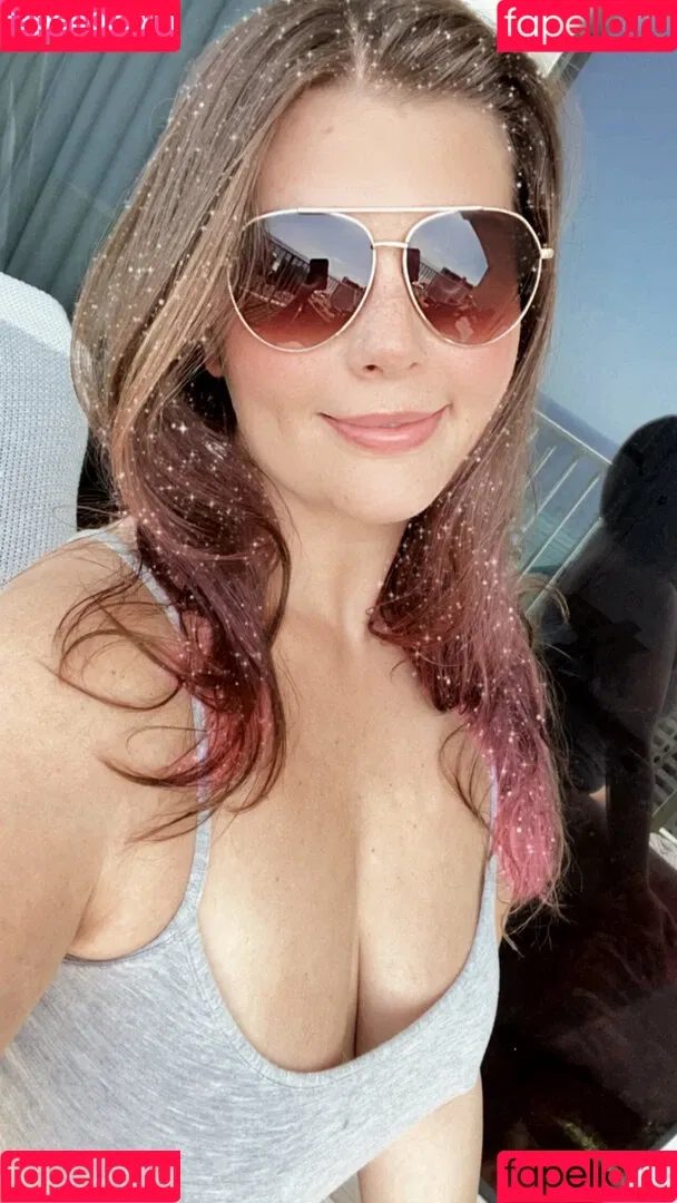 cybertits / interstellartits Onlyfans Photo Gallery 