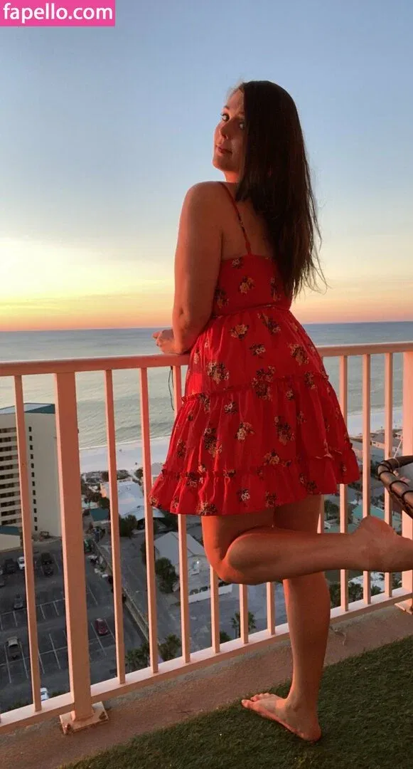 cybertits / interstellartits Onlyfans Photo Gallery 