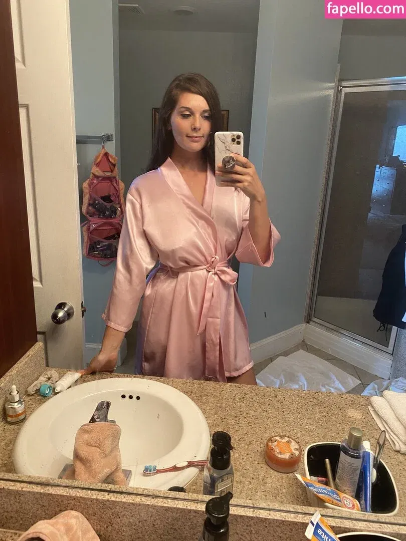 cybertits / interstellartits Onlyfans Photo Gallery 