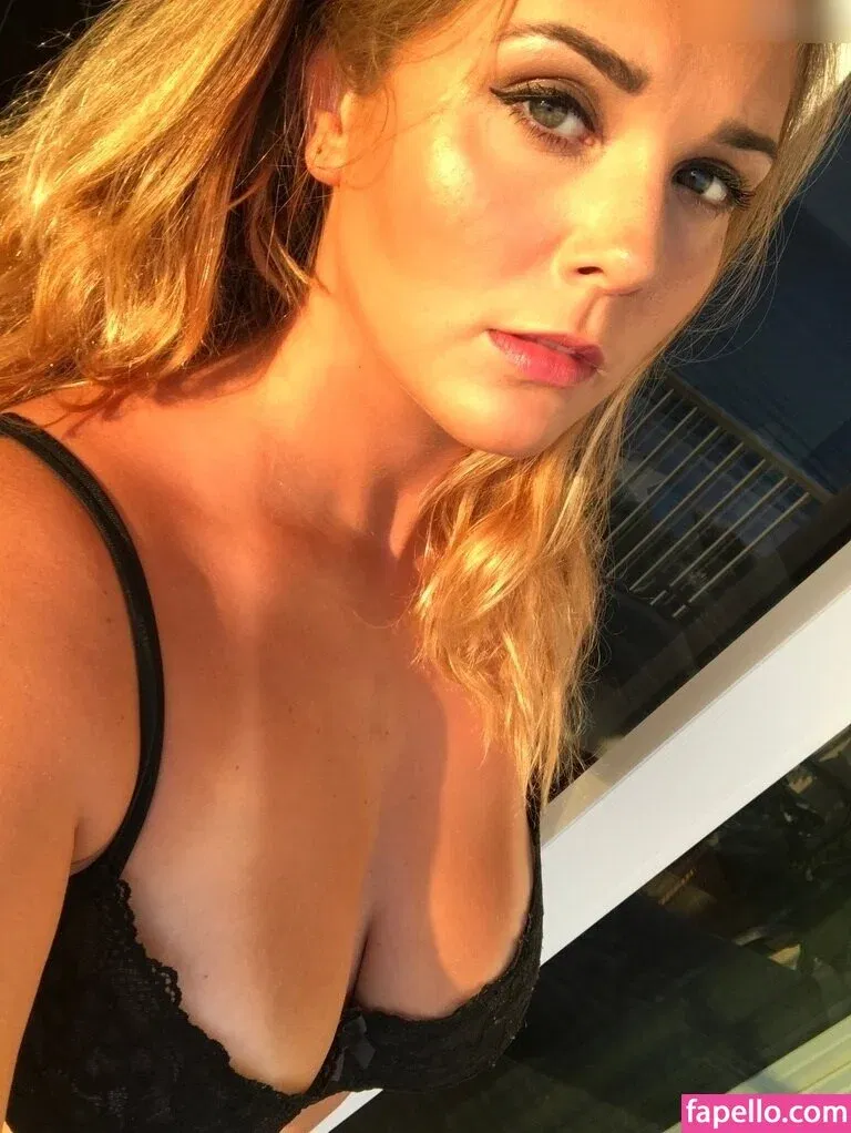 cybertits / interstellartits Onlyfans Photo Gallery 