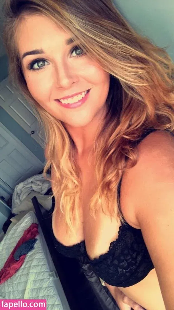 cybertits / interstellartits Onlyfans Photo Gallery 