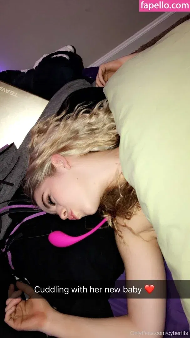 cybertits / interstellartits Onlyfans Photo Gallery 