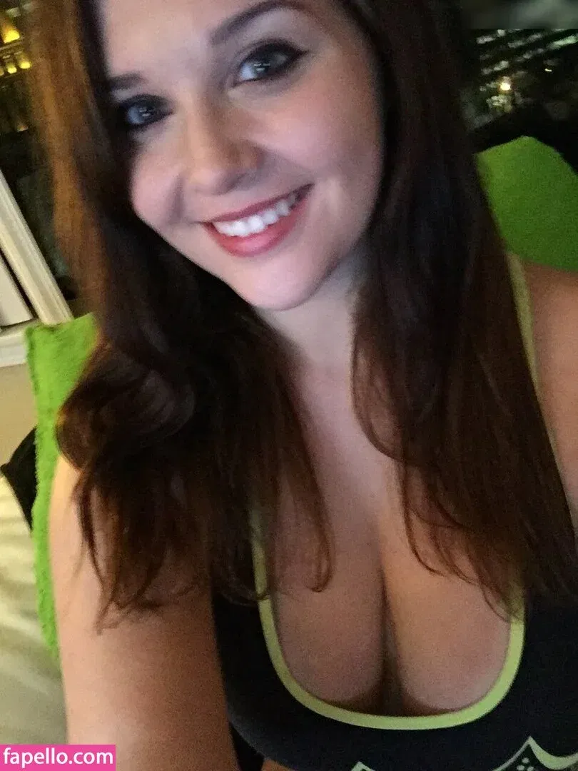 cybertits / interstellartits Onlyfans Photo Gallery 