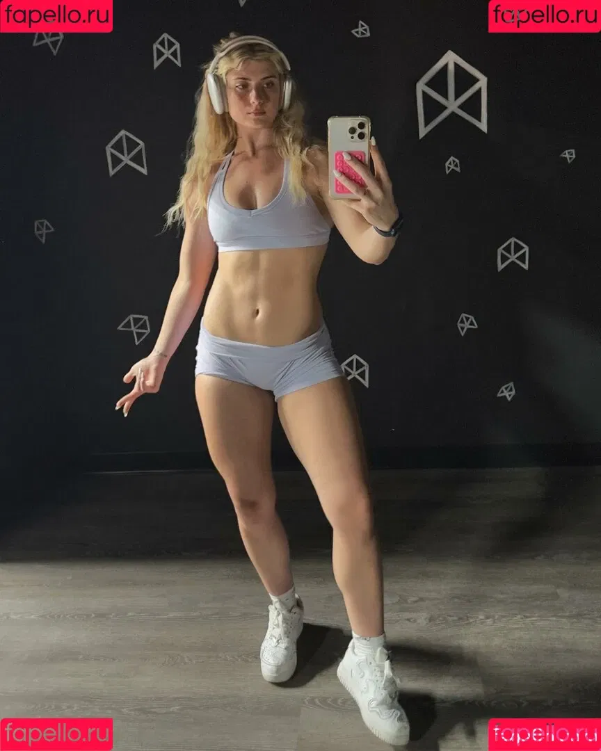 Faith Ordway / MF_DAZNXSeries / faithordway / itsfaithmarone Onlyfans Photo Gallery 