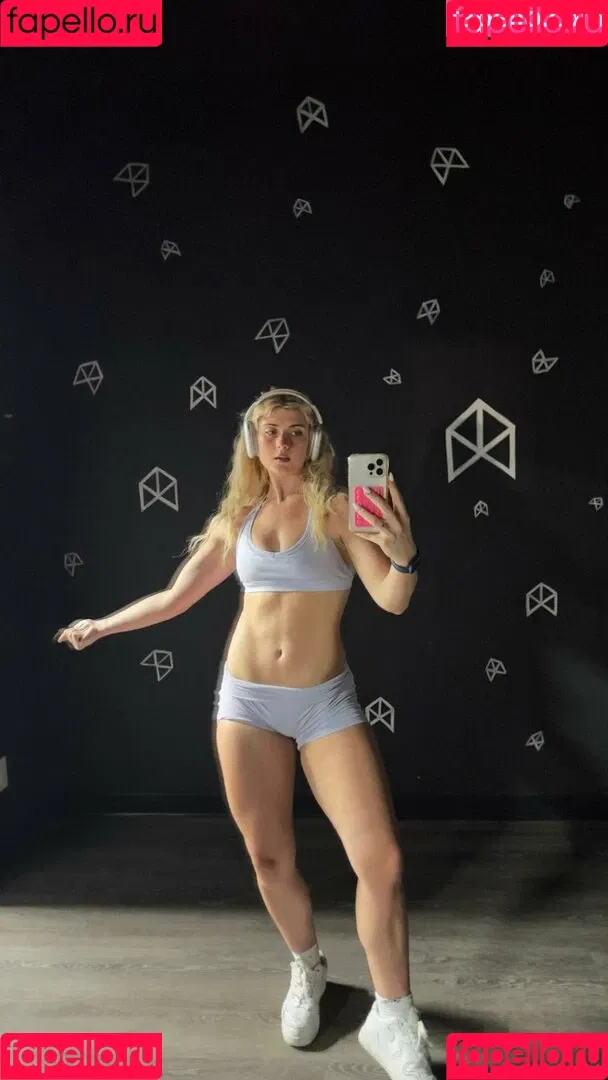 Faith Ordway / MF_DAZNXSeries / faithordway / itsfaithmarone Onlyfans Photo Gallery 