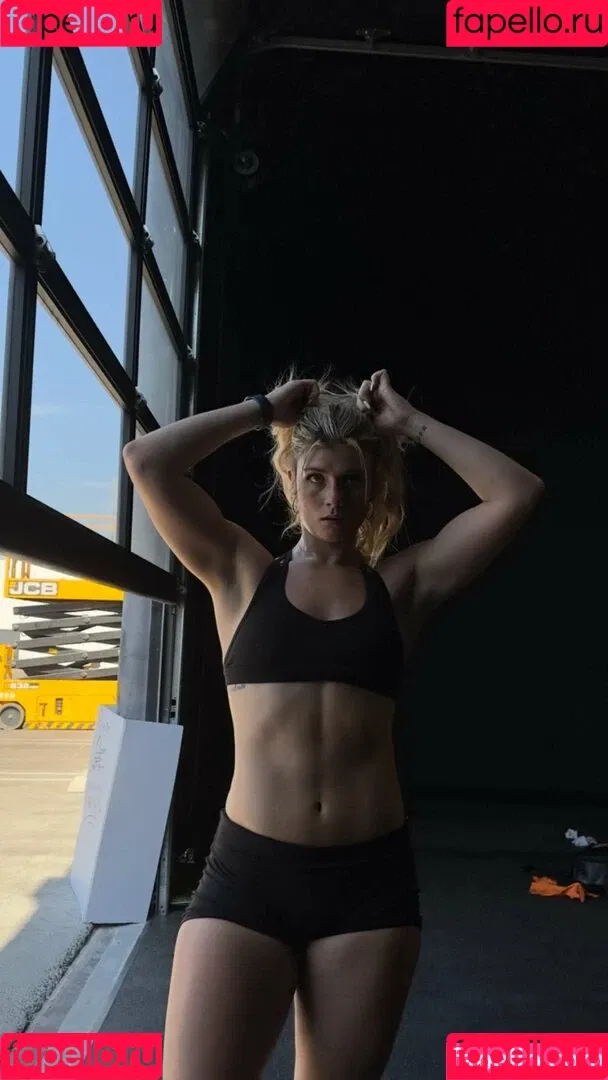 Faith Ordway / MF_DAZNXSeries / faithordway / itsfaithmarone Onlyfans Photo Gallery 