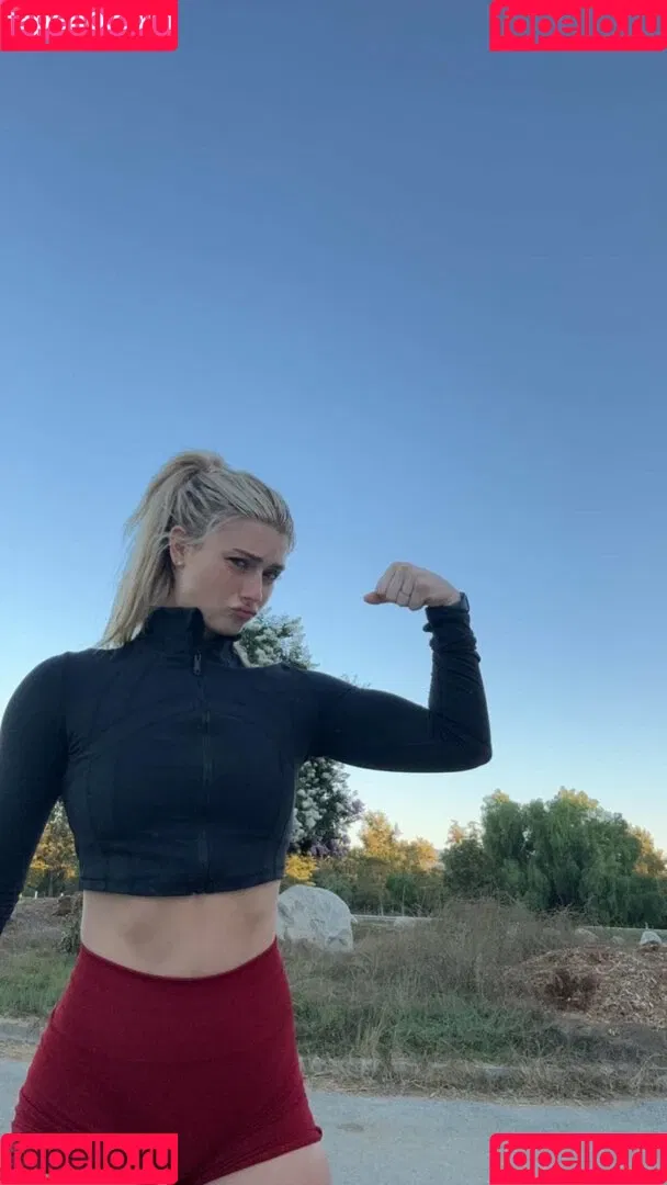Faith Ordway / MF_DAZNXSeries / faithordway / itsfaithmarone Onlyfans Photo Gallery 