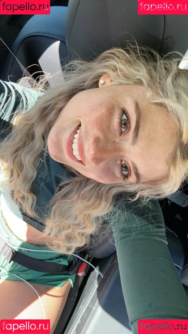 Faith Ordway / MF_DAZNXSeries / faithordway / itsfaithmarone Onlyfans Photo Gallery 