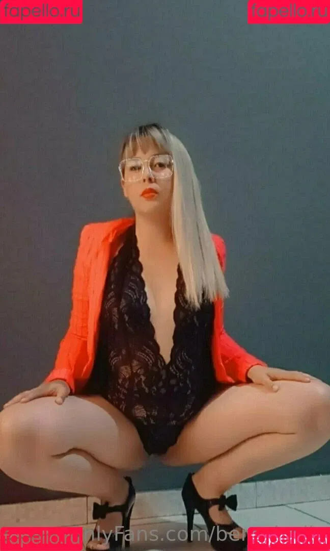 beremanitta / berenicelis Onlyfans Photo Gallery 