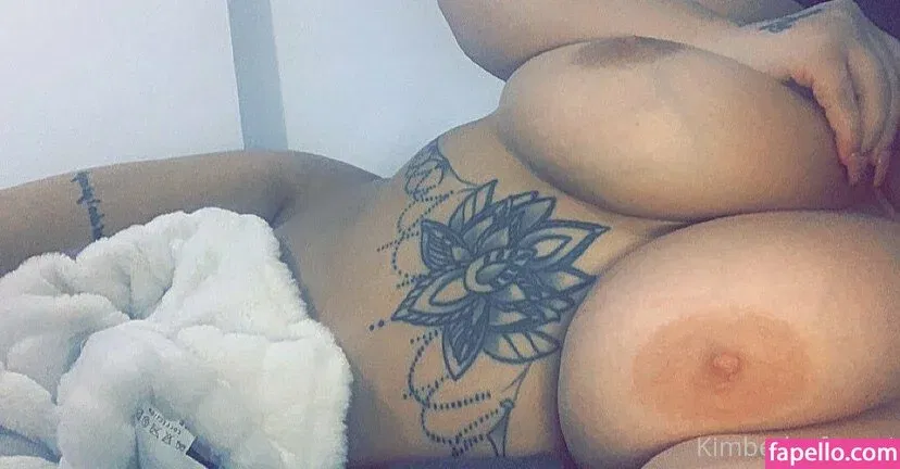 ferrarigrrl / kimberleeferrari Onlyfans Photo Gallery 