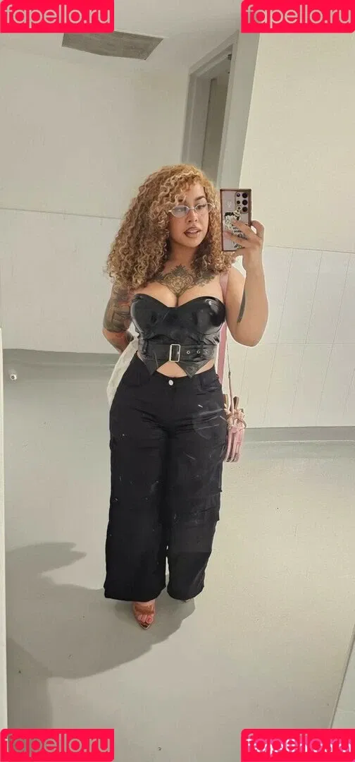 MidnaAsh / ashprincessmidna Onlyfans Photo Gallery 