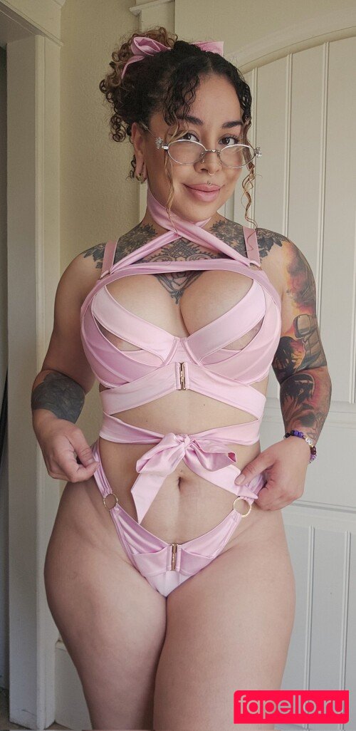 MidnaAsh Nude Onlyfans Photo 5