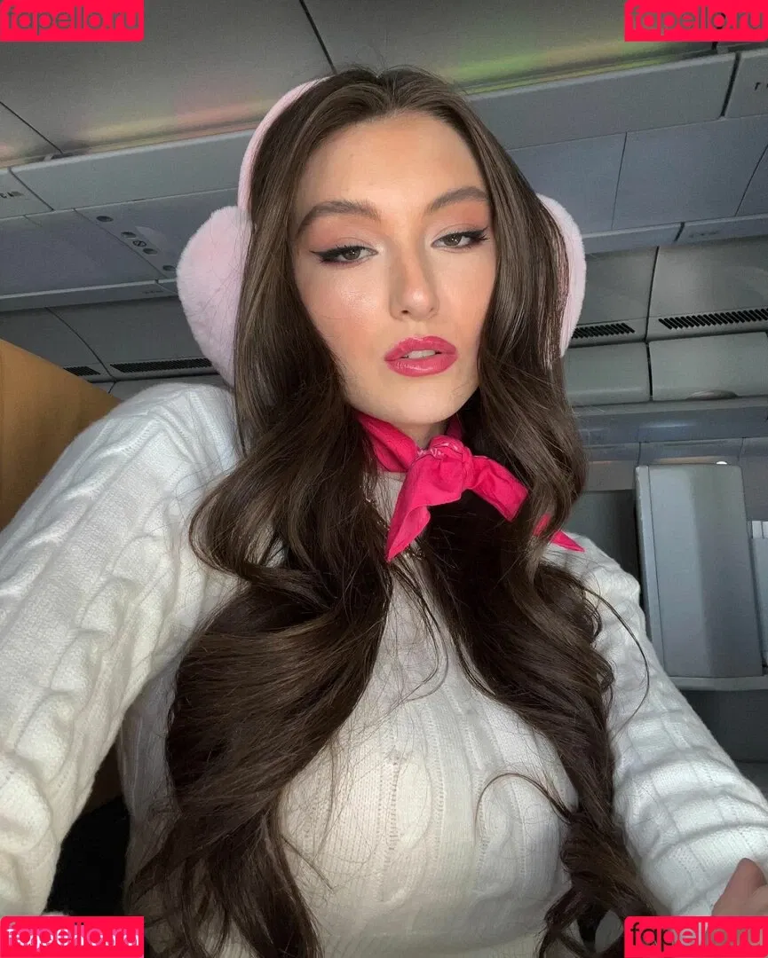 Beautyandbrainswithatwist - / Rachel Pizzolato / beautyandbrainswithatwist / biancasotelo14 / braintwist2112 Onlyfans Photo Gallery 