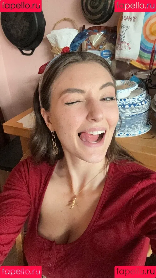 Beautyandbrainswithatwist - / Rachel Pizzolato / beautyandbrainswithatwist / biancasotelo14 / braintwist2112 Onlyfans Photo Gallery 