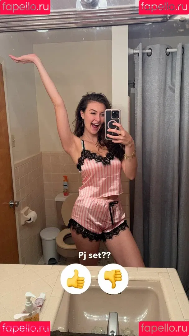 Beautyandbrainswithatwist - / Rachel Pizzolato / beautyandbrainswithatwist / biancasotelo14 / braintwist2112 Onlyfans Photo Gallery 