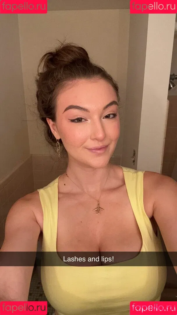 Beautyandbrainswithatwist - / Rachel Pizzolato / beautyandbrainswithatwist / biancasotelo14 / braintwist2112 Onlyfans Photo Gallery 