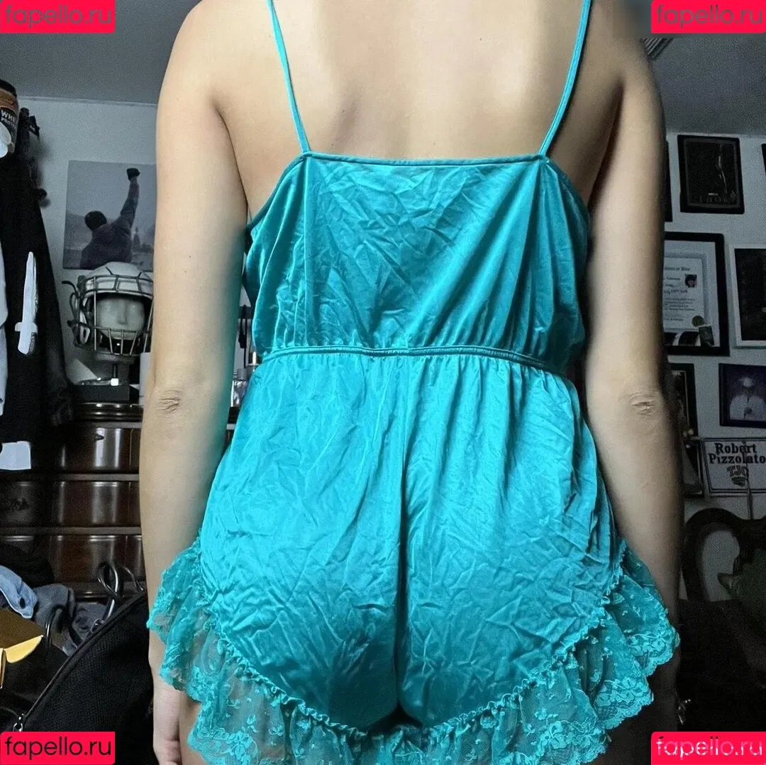 Beautyandbrainswithatwist - / Rachel Pizzolato / beautyandbrainswithatwist / biancasotelo14 / braintwist2112 Onlyfans Photo Gallery 