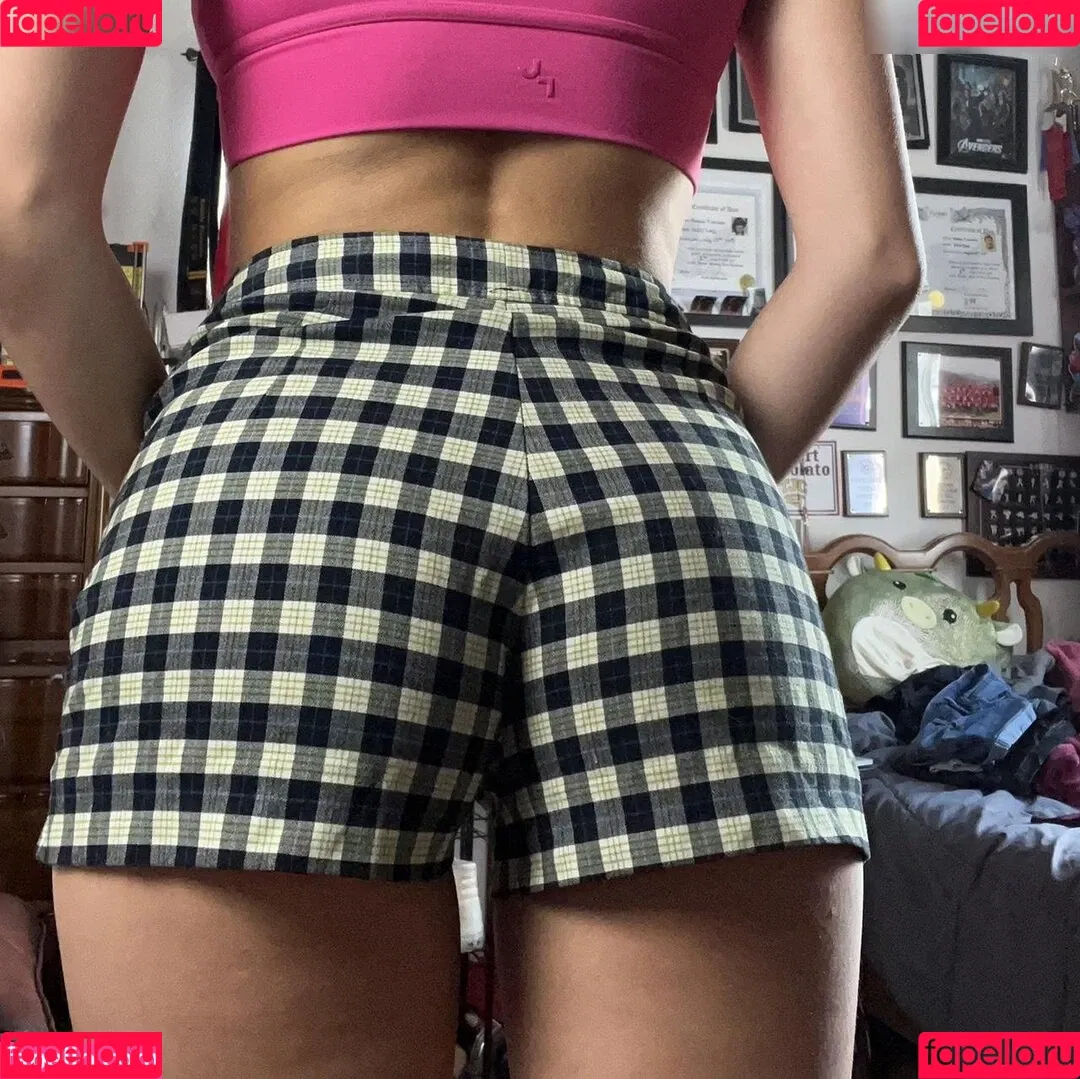 Beautyandbrainswithatwist - / Rachel Pizzolato / beautyandbrainswithatwist / biancasotelo14 / braintwist2112 Onlyfans Photo Gallery 