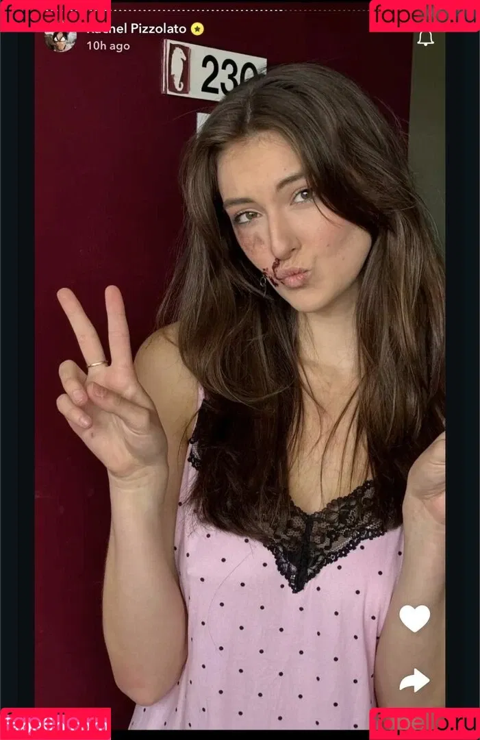 Beautyandbrainswithatwist - / Rachel Pizzolato / beautyandbrainswithatwist / biancasotelo14 / braintwist2112 Onlyfans Photo Gallery 