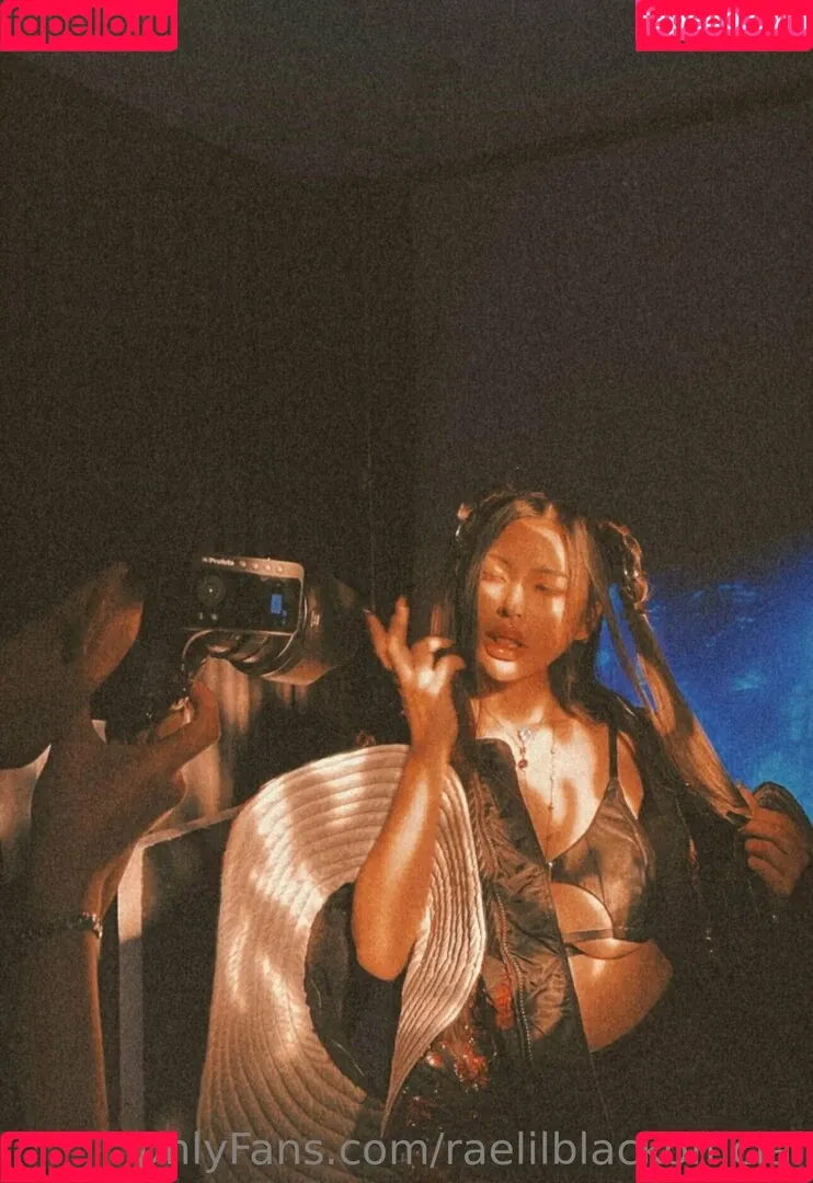 Rae Lil Black / RaeLilBlack / raelilblackofficial Onlyfans Photo Gallery 