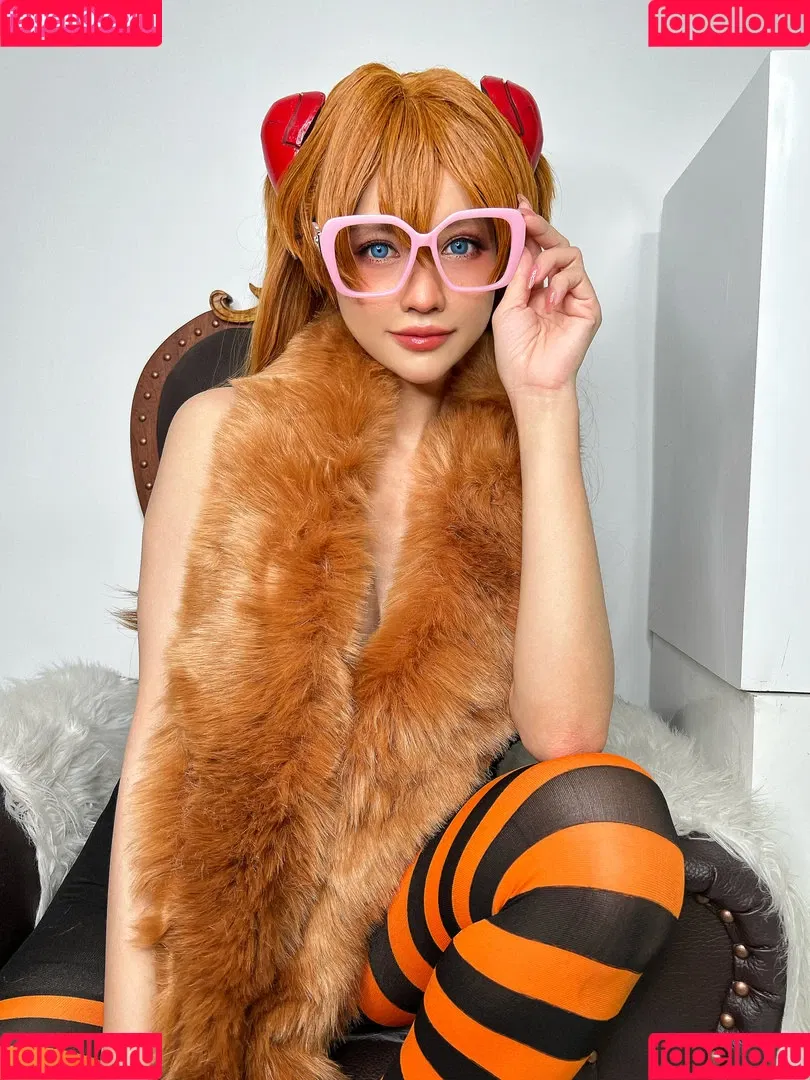 2011Pingping / Pingcos / Pingping / pingpinggg2011 Onlyfans Photo Gallery 