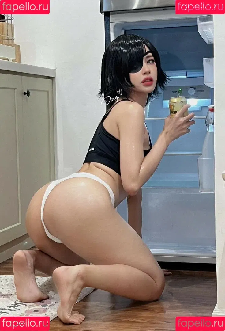 2011Pingping / Pingcos / Pingping / pingpinggg2011 Onlyfans Photo Gallery 