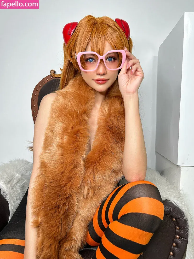 2011Pingping / Pingcos / Pingping / pingpinggg2011 Onlyfans Photo Gallery 