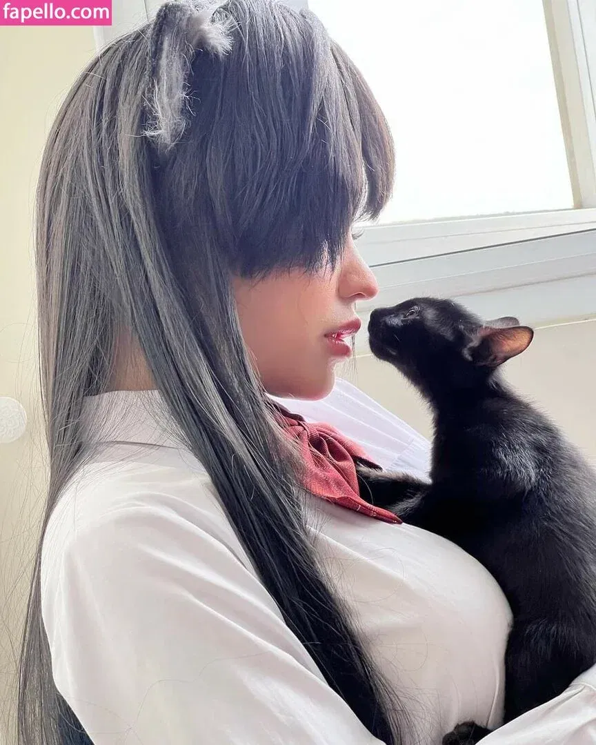 2011Pingping / Pingcos / Pingping / pingpinggg2011 Onlyfans Photo Gallery 