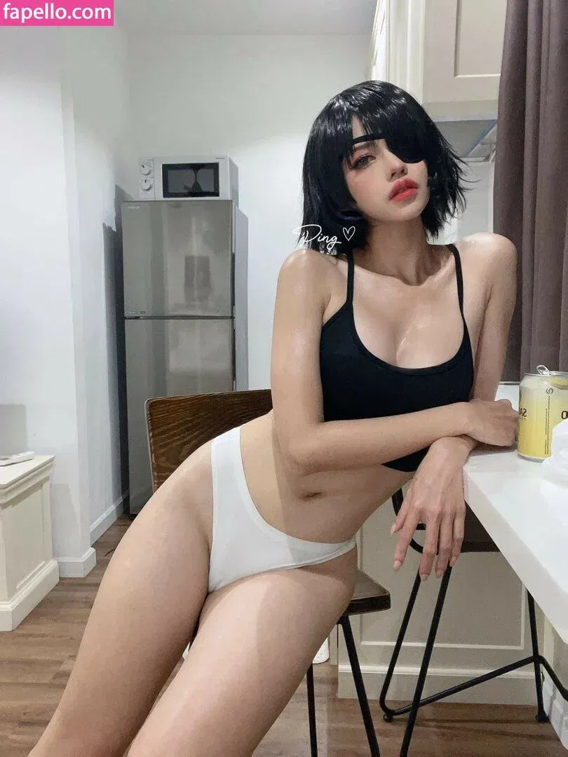 2011Pingping / Pingcos / Pingping / pingpinggg2011 Onlyfans Photo Gallery 