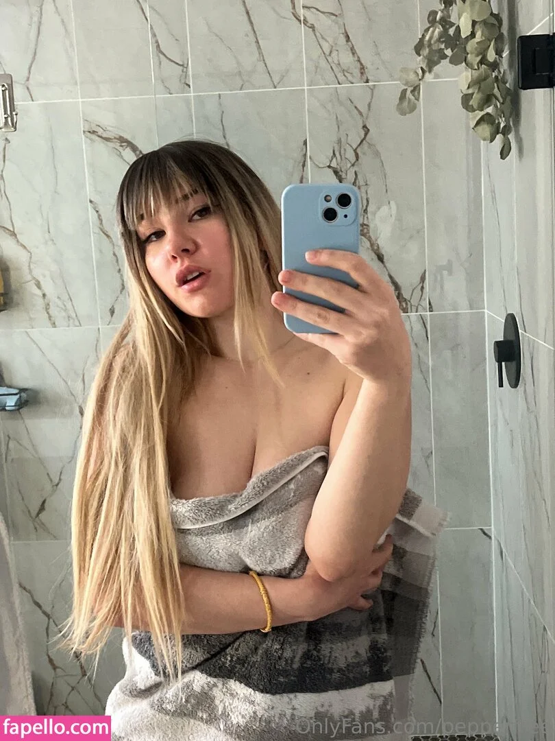 pepperfree / pepperfry_official Onlyfans Photo Gallery 