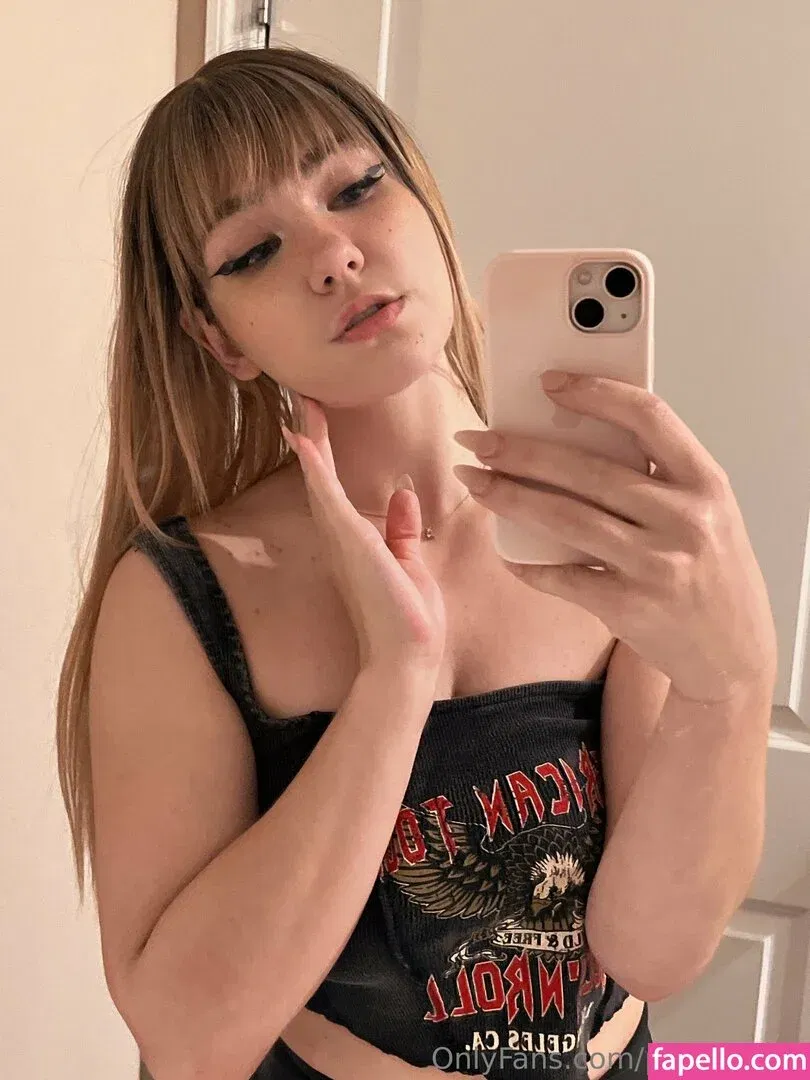 pepperfree / pepperfry_official Onlyfans Photo Gallery 