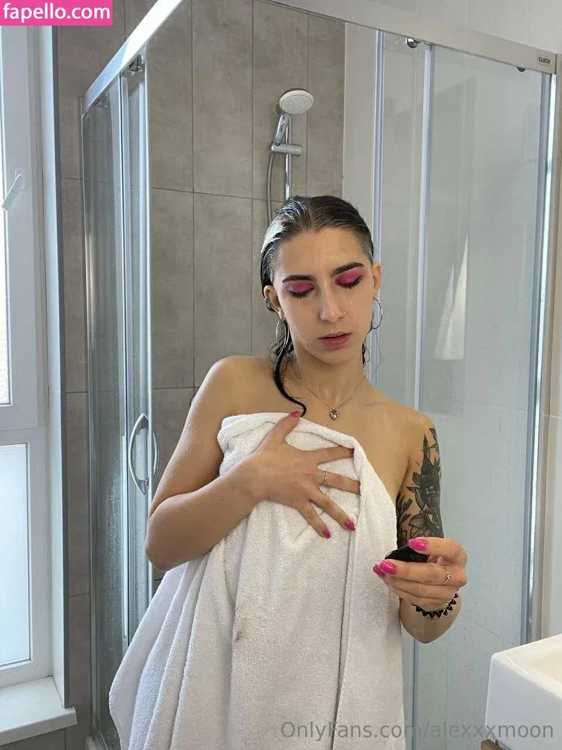 alexxxmoon Onlyfans Photo Gallery 