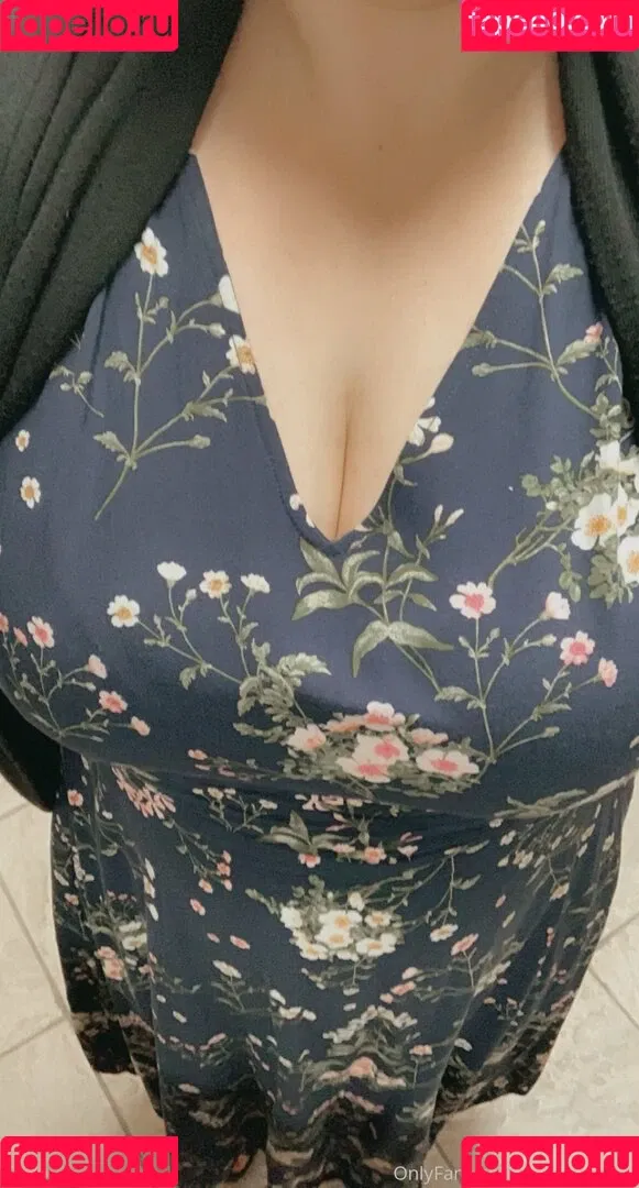 iamshelly / sshastings69 Onlyfans Photo Gallery 