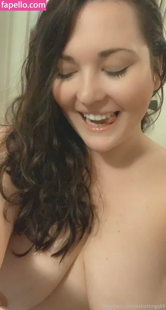 iamshelly / sshastings69 Onlyfans Photo Gallery 
