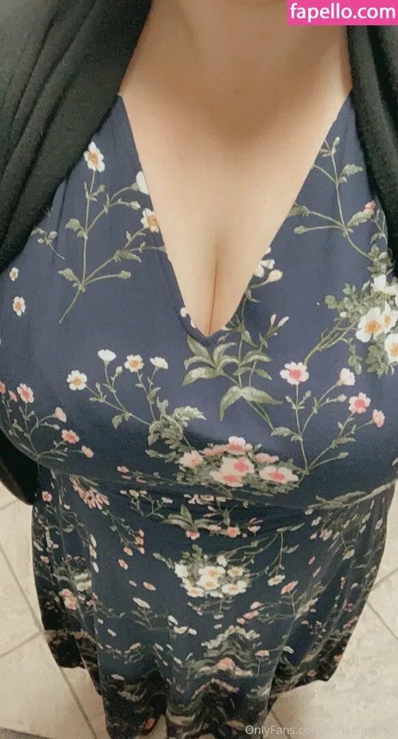 iamshelly / sshastings69 Onlyfans Photo Gallery 