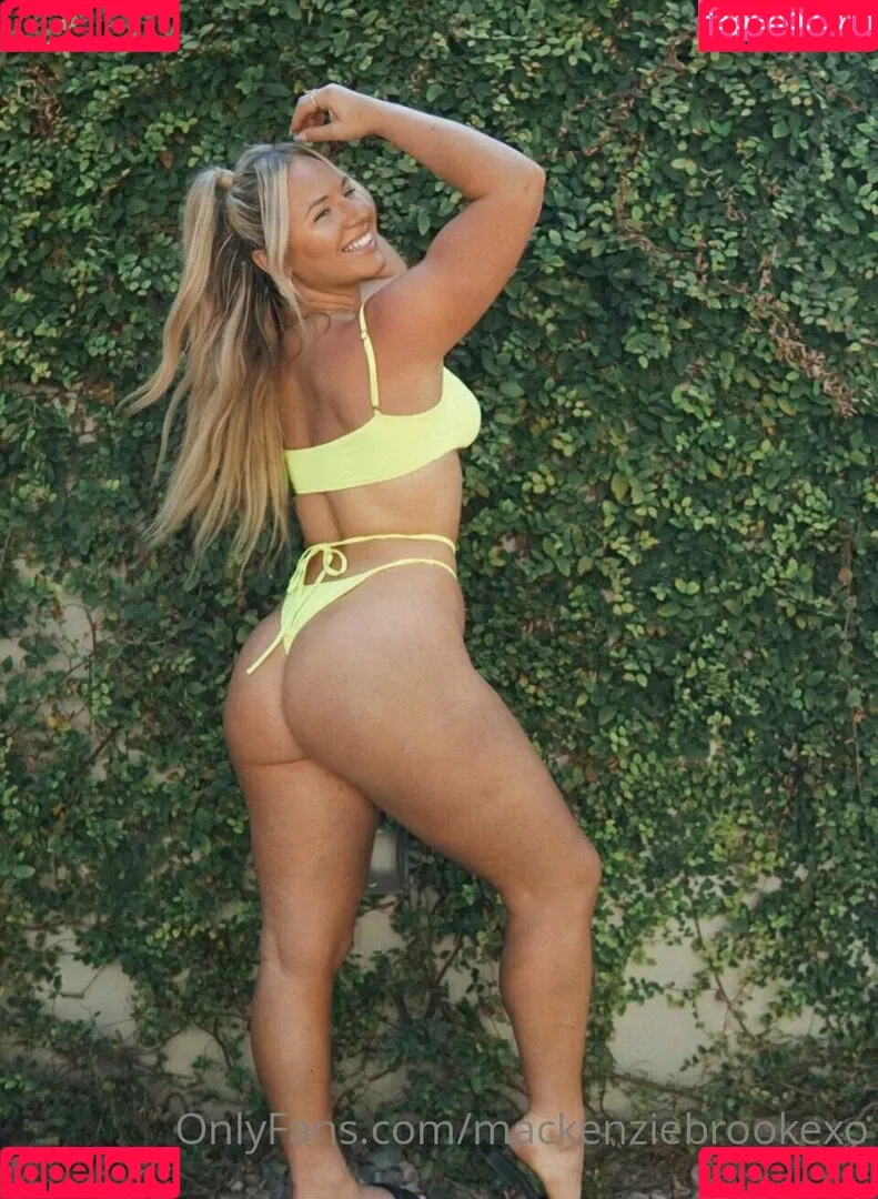 MacKenzie Brooke / mackenziebrookexo / mbpuricelli Onlyfans Photo Gallery 