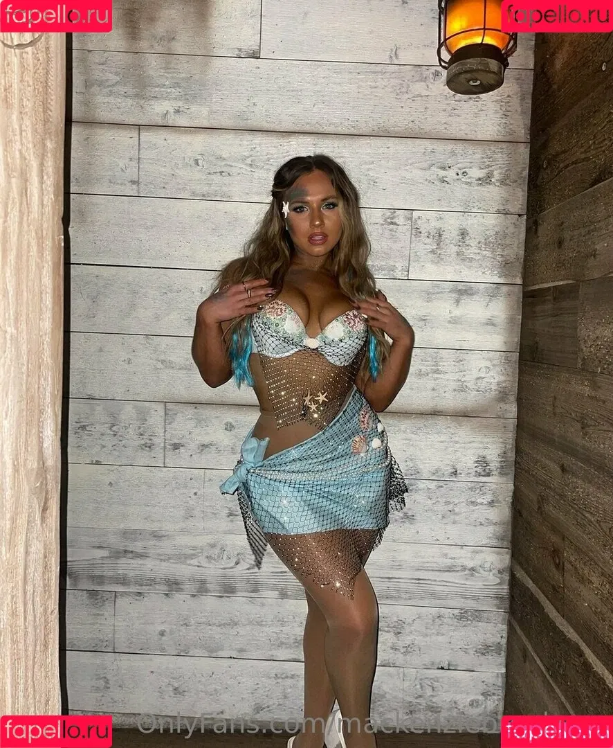 MacKenzie Brooke / mackenziebrookexo / mbpuricelli Onlyfans Photo Gallery 