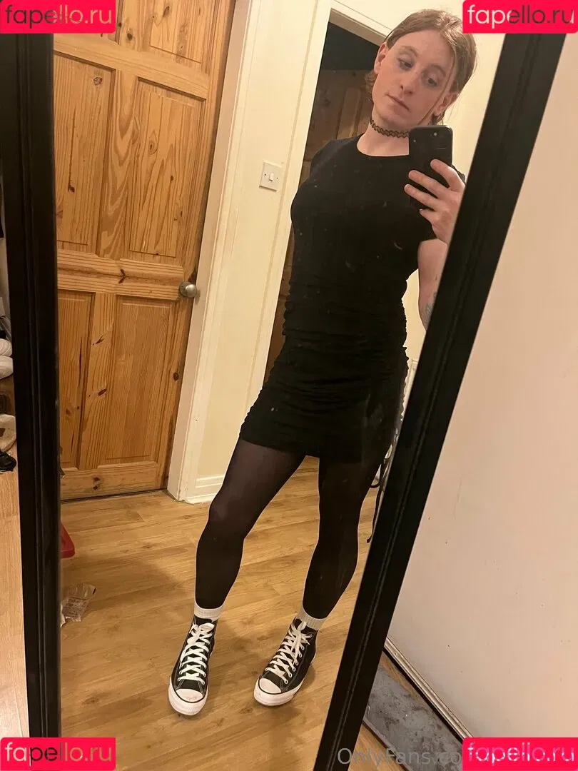 robyn.ts / robynetteart Onlyfans Photo Gallery 