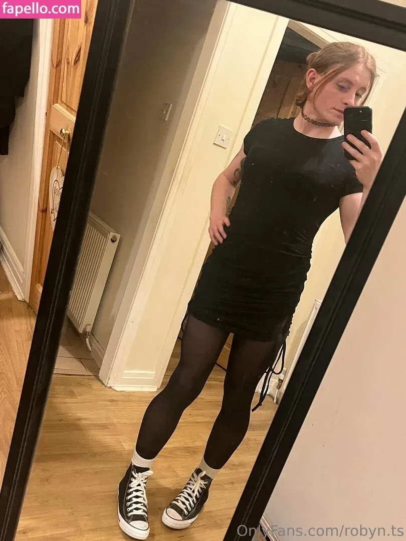 robyn.ts / robynetteart Onlyfans Photo Gallery 