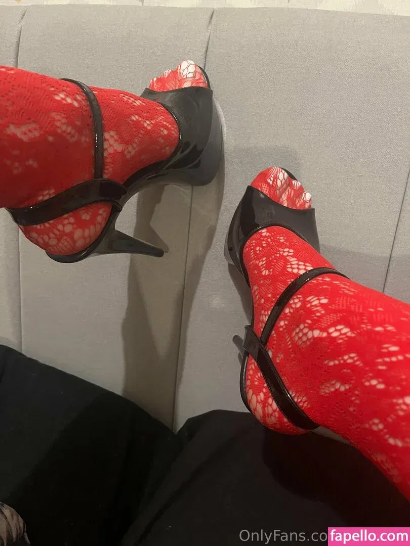 robyn.ts / robynetteart Onlyfans Photo Gallery 