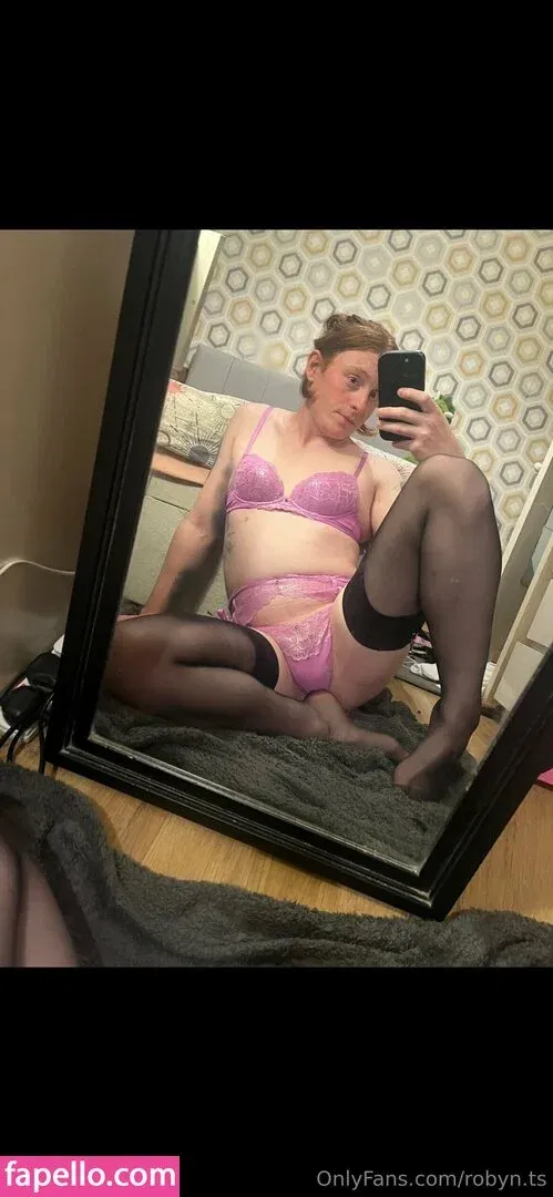 robyn.ts / robynetteart Onlyfans Photo Gallery 