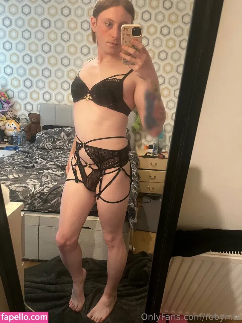 robyn.ts / robynetteart Onlyfans Photo Gallery 